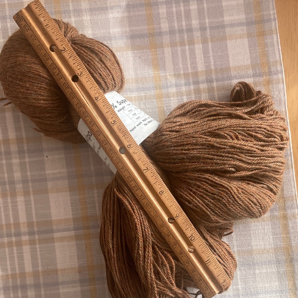 HEATHER PRIME ALPACA Yarn - WARM Brown - Picture 7 of 8